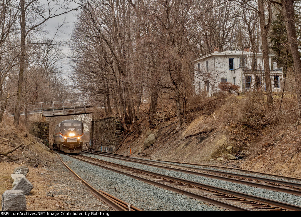 AMTK 707 leads Amtrak Empire Service train number 238 through Barrytown, NY